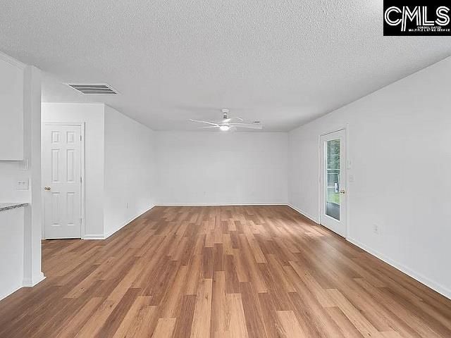 208 Smyrna Rd. Photo 5