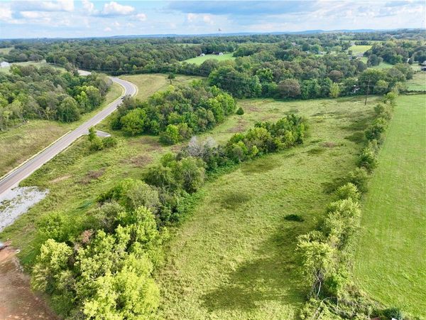 1145 Javello Road, Tontitown, AR 72762