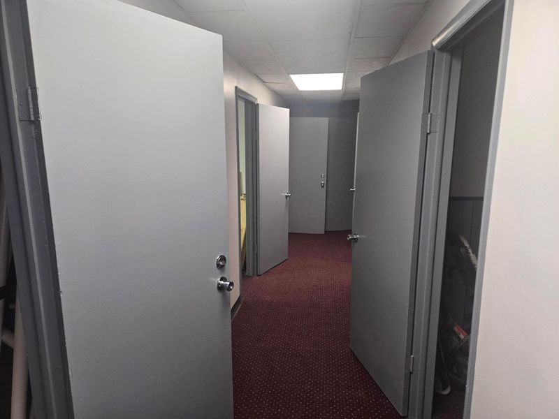 37445 Detroit Road, Avon, OH 44011 Photo 22