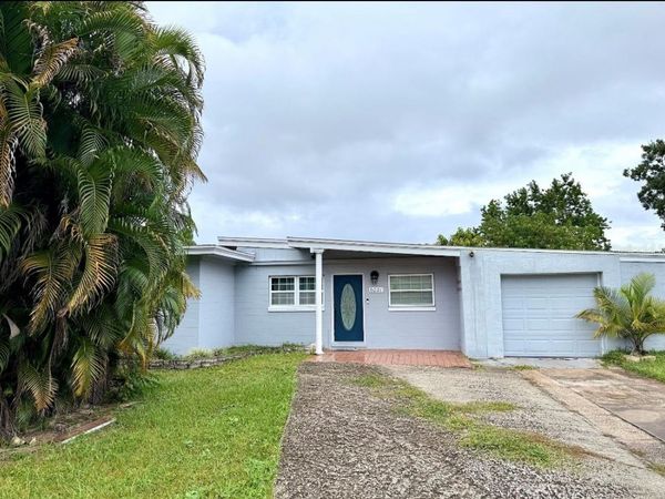 6021 YUCATAN DRIVE, ORLANDO, FL 32807