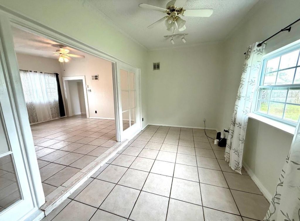 6021 Yucatan Drive, Orlando, FL 32807 Photo
