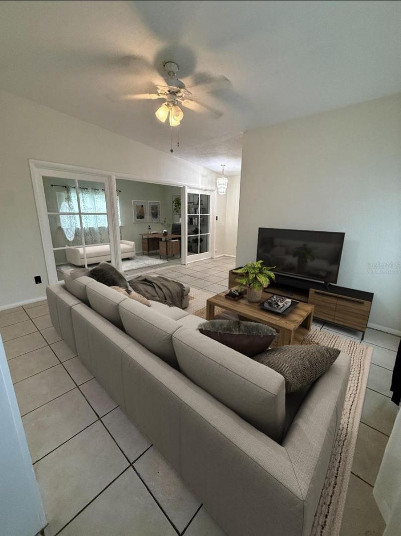 6021 Yucatan Drive, Orlando, FL 32807 Photo