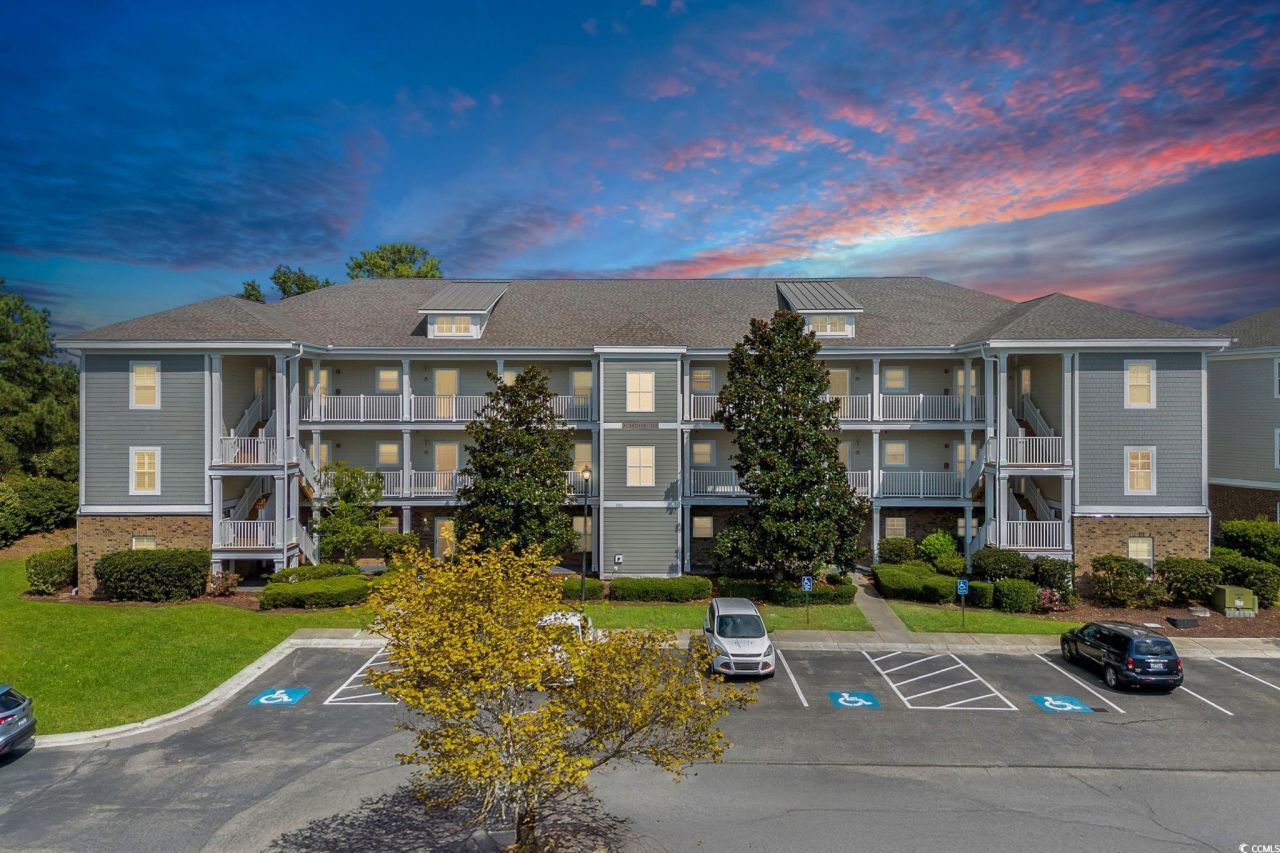 208 Castle Dr. Photo 37