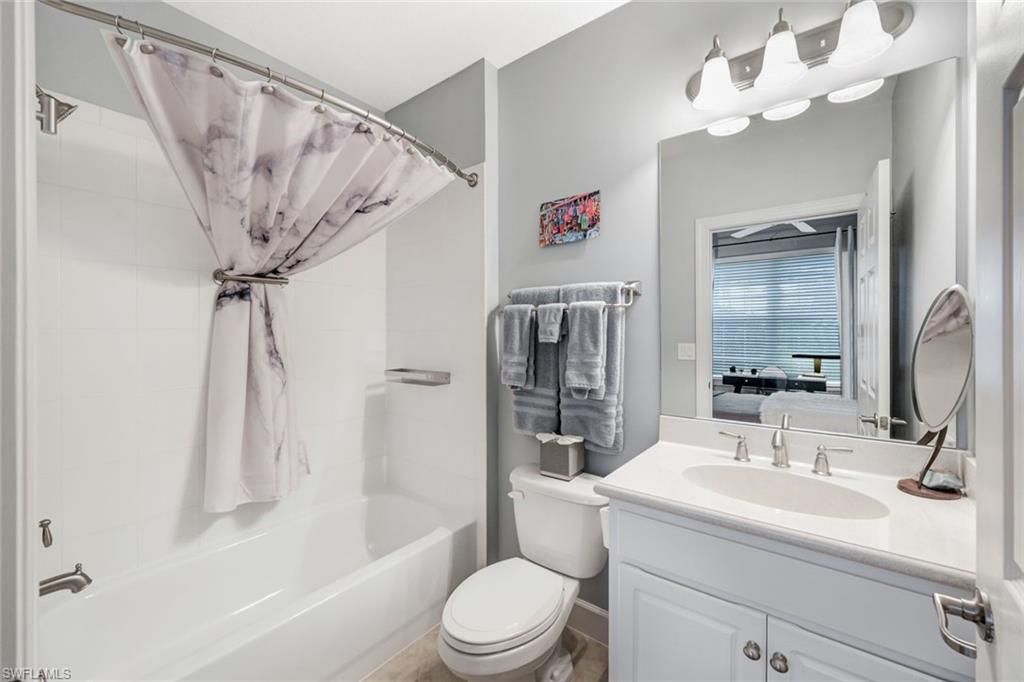 10390 Glastonbury Cir, Unit 102, Fort Myers, FL 33913 Photo