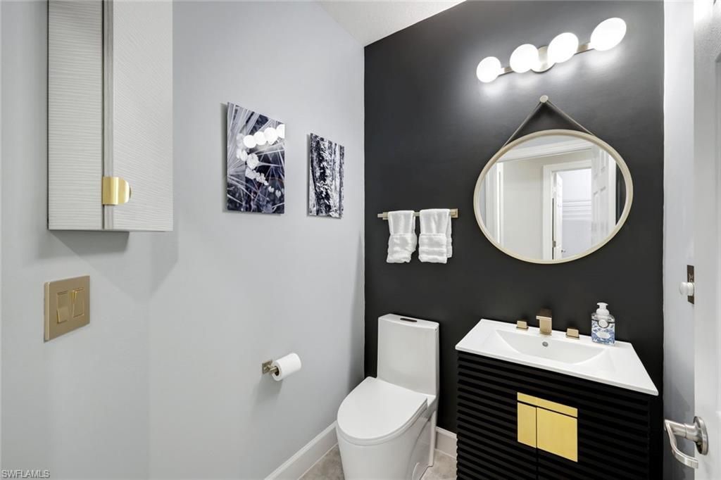 10390 Glastonbury Cir, Unit 102, Fort Myers, FL 33913 Photo