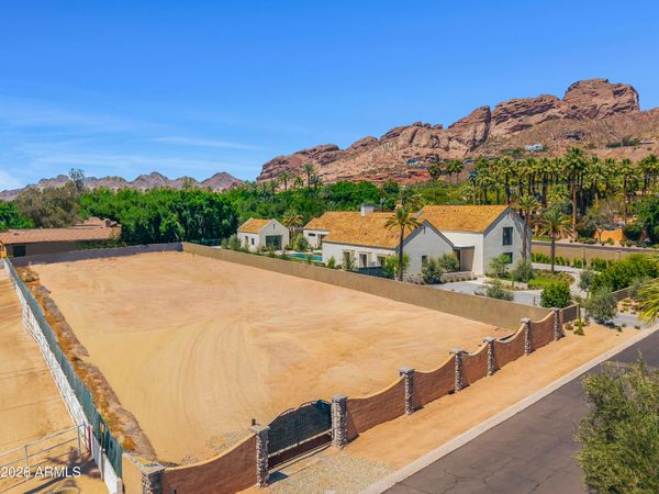 4550 N Rubicon Avenue, Unit 1, Phoenix, AZ 85018