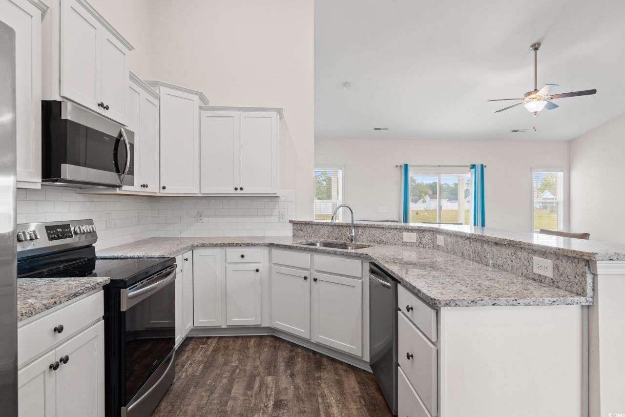 327 Fox Bay Rd. Photo 8