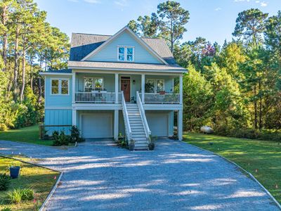 325 McClellan Avenue, McClellanville, SC 29458