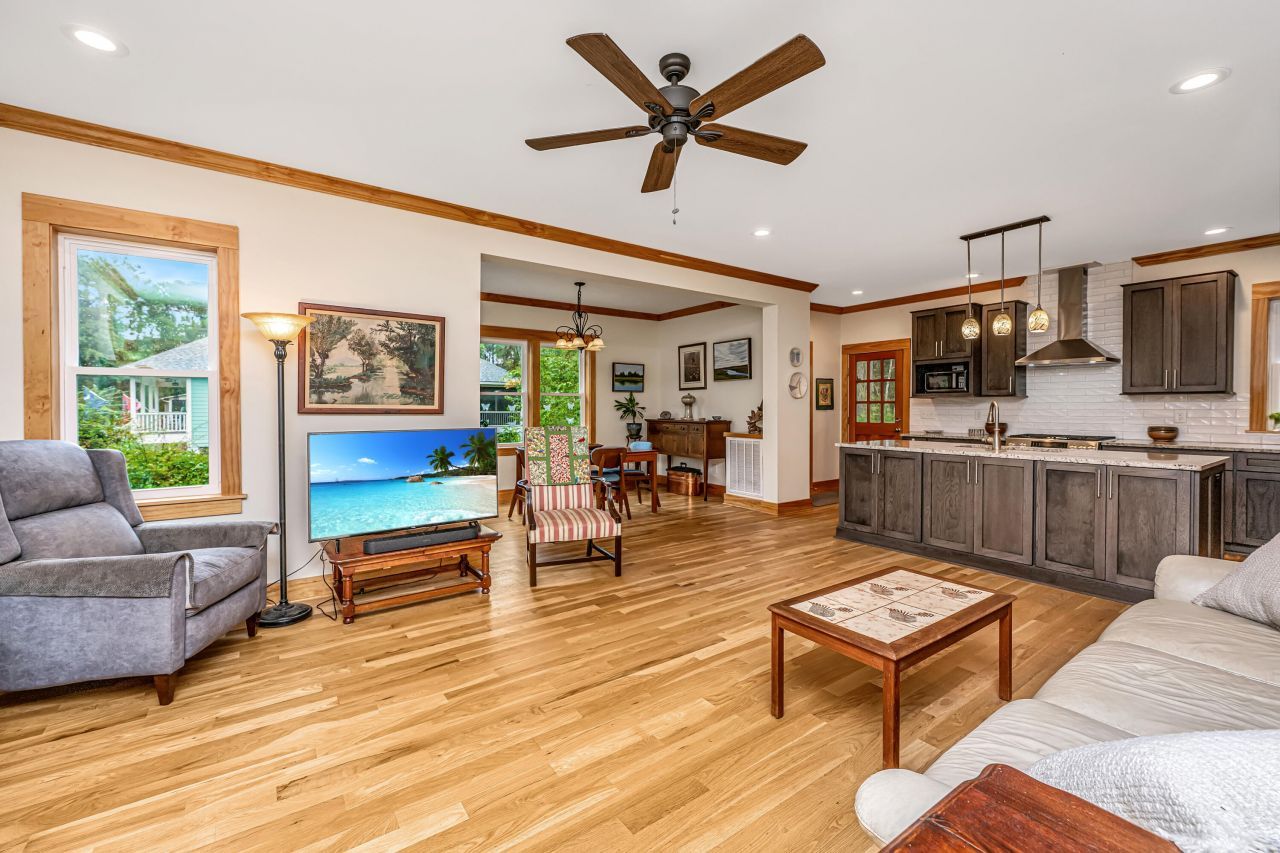 325 Mcclellan Avenue Photo 11