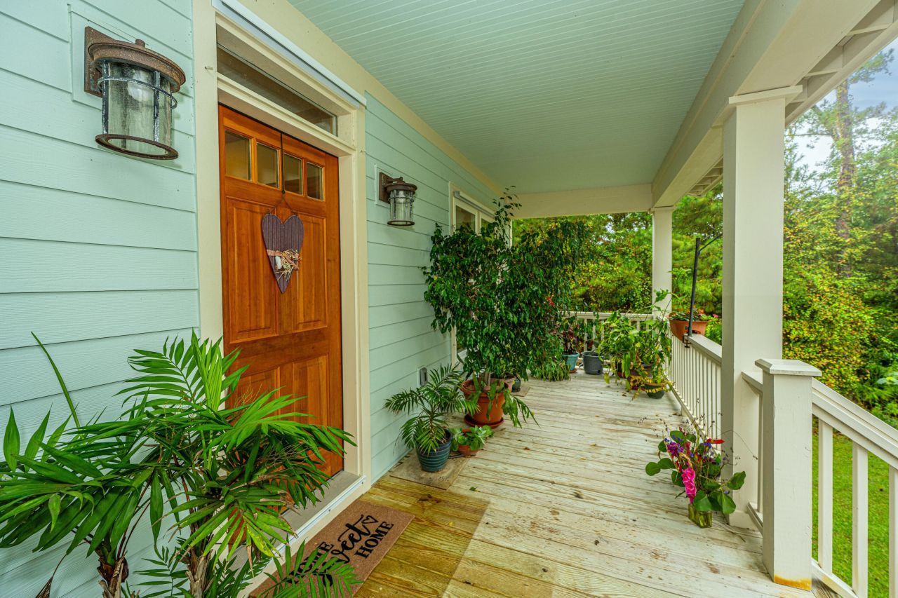 325 Mcclellan Avenue Photo 9