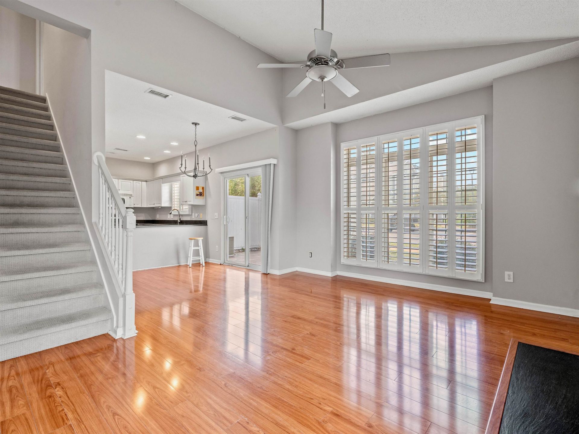 503 20th Ave. N Photo 9