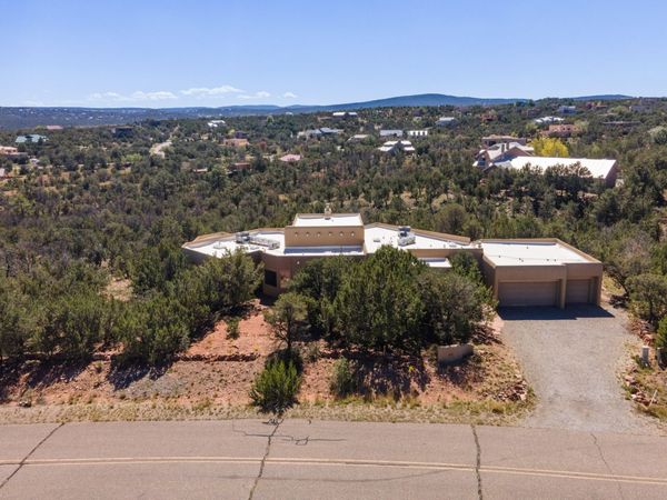 43 TWIN ARROW Drive, Sandia Park, NM 87047