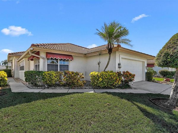 4717 PERIDIA BOULEVARD E, BRADENTON, FL 34203
