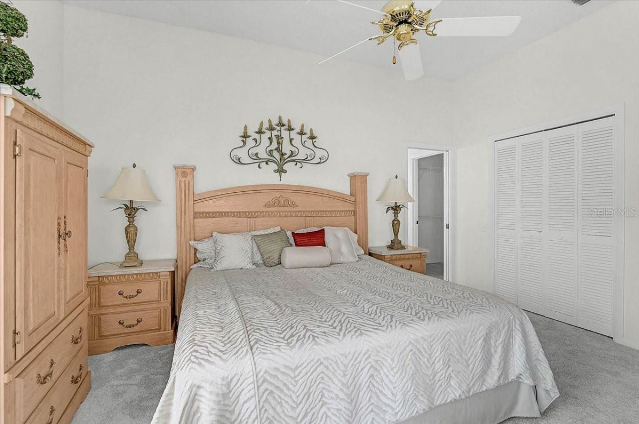 4717 Peridia Boulevard E, Bradenton, FL 34203 Photo