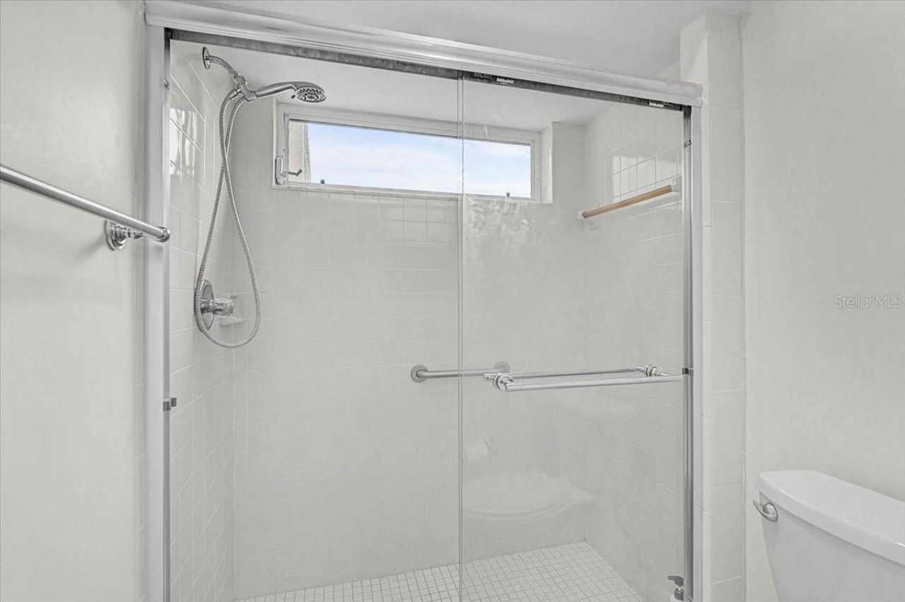 4717 Peridia Boulevard E, Bradenton, FL 34203 Photo