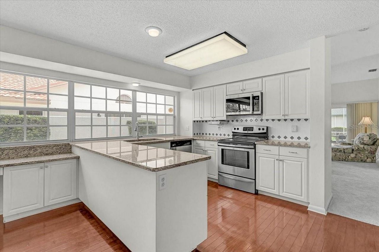 4717 Peridia Boulevard E, Bradenton, FL 34203 Photo