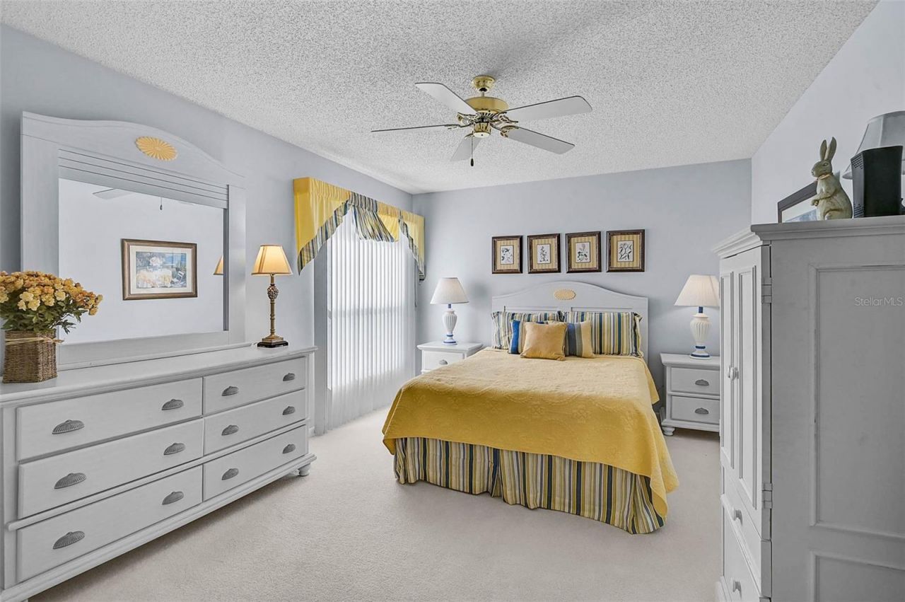 4717 Peridia Boulevard E, Bradenton, FL 34203 Photo