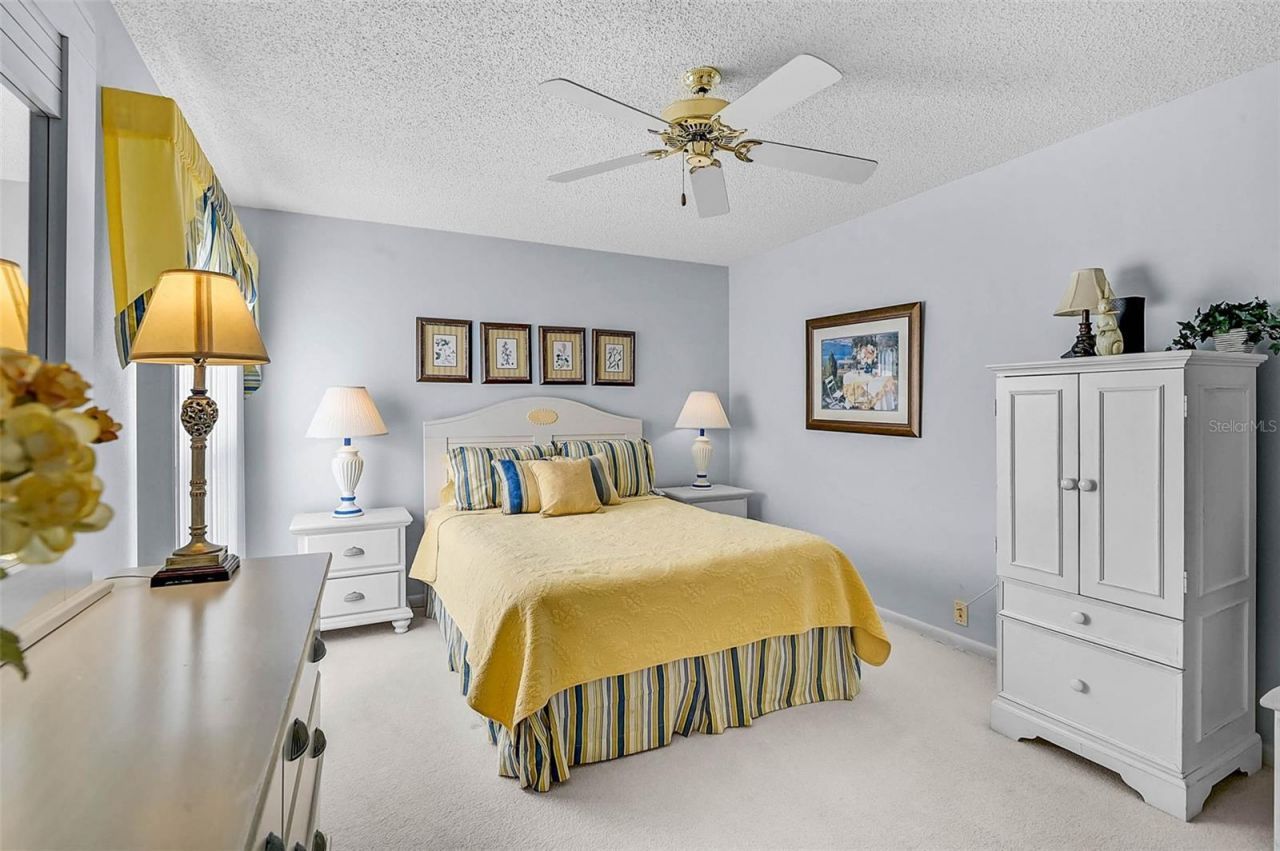 4717 Peridia Boulevard E, Bradenton, FL 34203 Photo