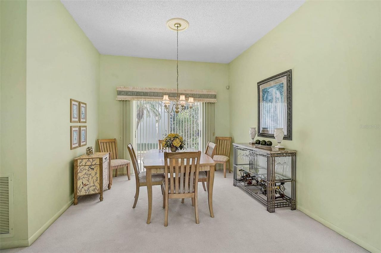 4717 Peridia Boulevard E, Bradenton, FL 34203 Photo