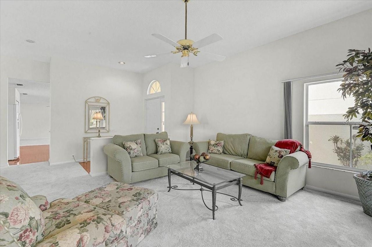 4717 Peridia Boulevard E, Bradenton, FL 34203 Photo