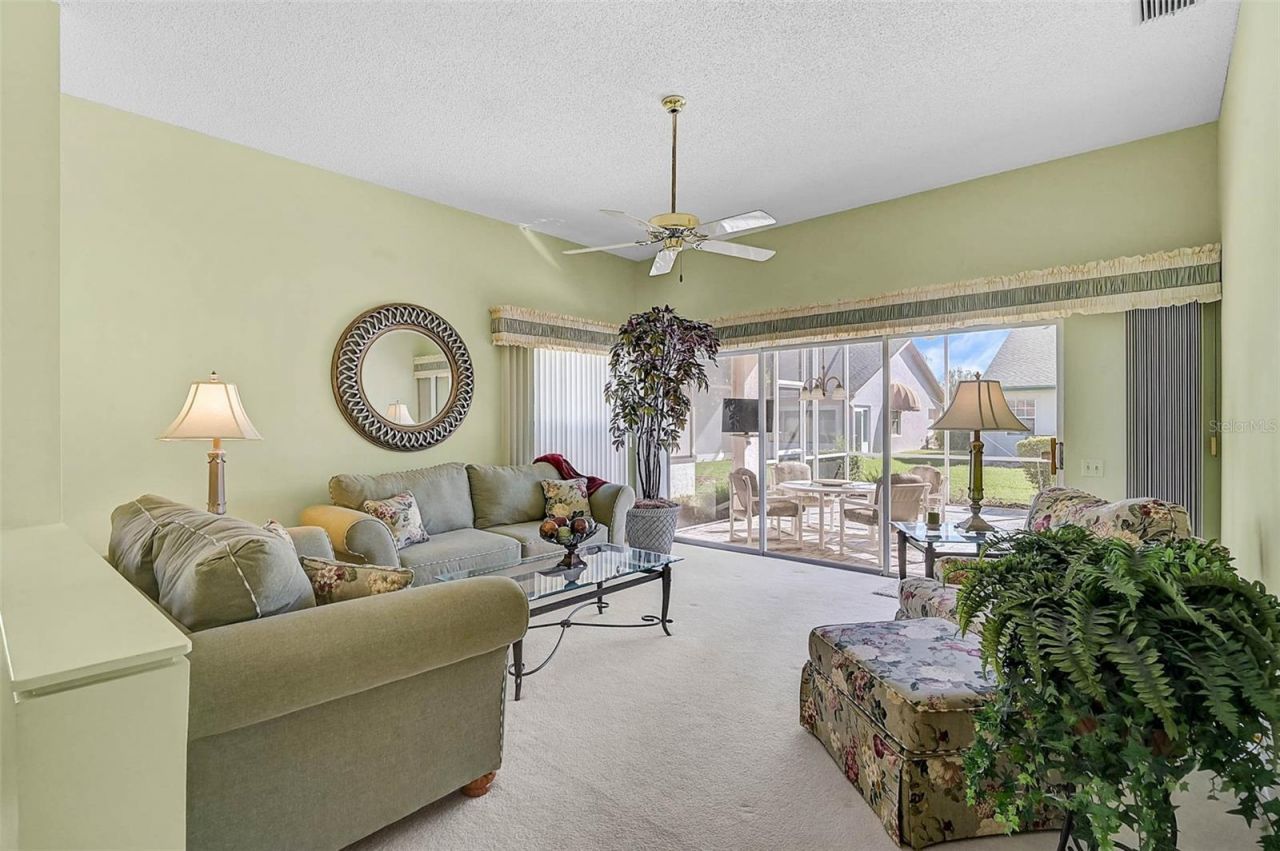 4717 Peridia Boulevard E, Bradenton, FL 34203 Photo