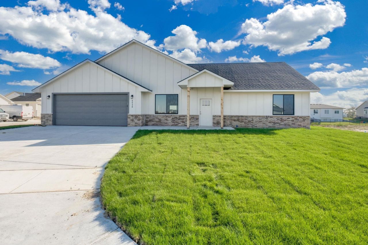 5514 N St. Paul St., Wichita, KS 67204 Main Photo