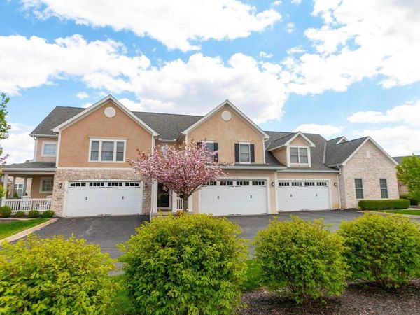 4706 Saint Andrews Drive, Grove City, OH 43123