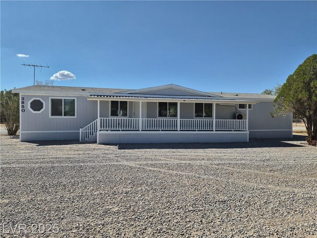 3850 Leonard Street, Pahrump, NV 89060 Main Photo