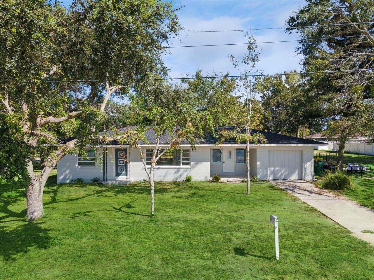 605 Florida Avenue, Dundee, FL 33838 Main Photo