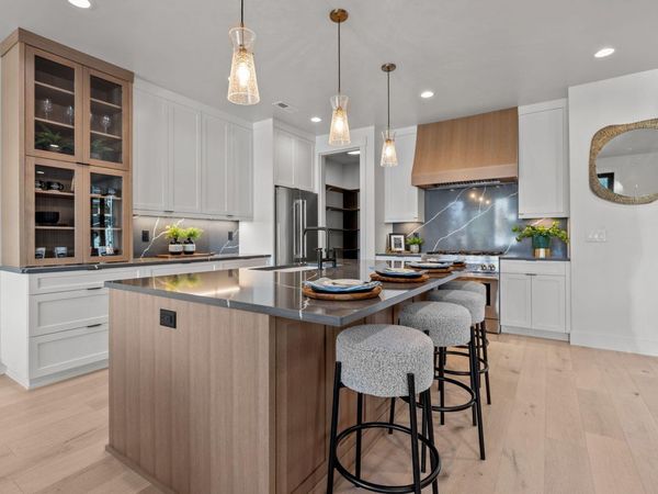 1183 NW Skyline Ranch Road, Bend, OR 97703