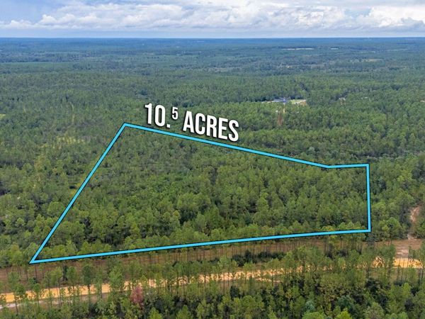 C-6 W Chapel West Road, Laurel Hill, FL 32567