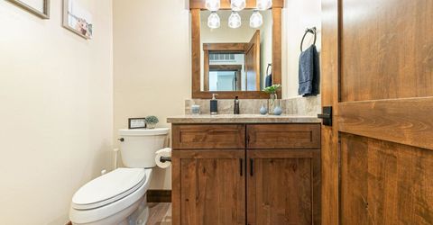 11585 China Camp Road, Truckee, CA 96161 Photo