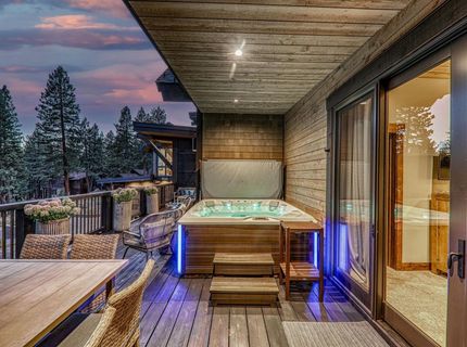 11585 China Camp Road, Truckee, CA 96161 Photo