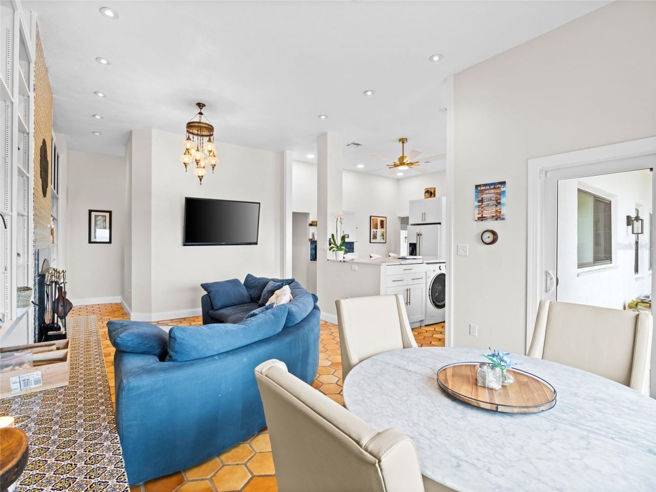 933 S Atlantic Avenue, Cocoa Beach, FL 32931 Photo