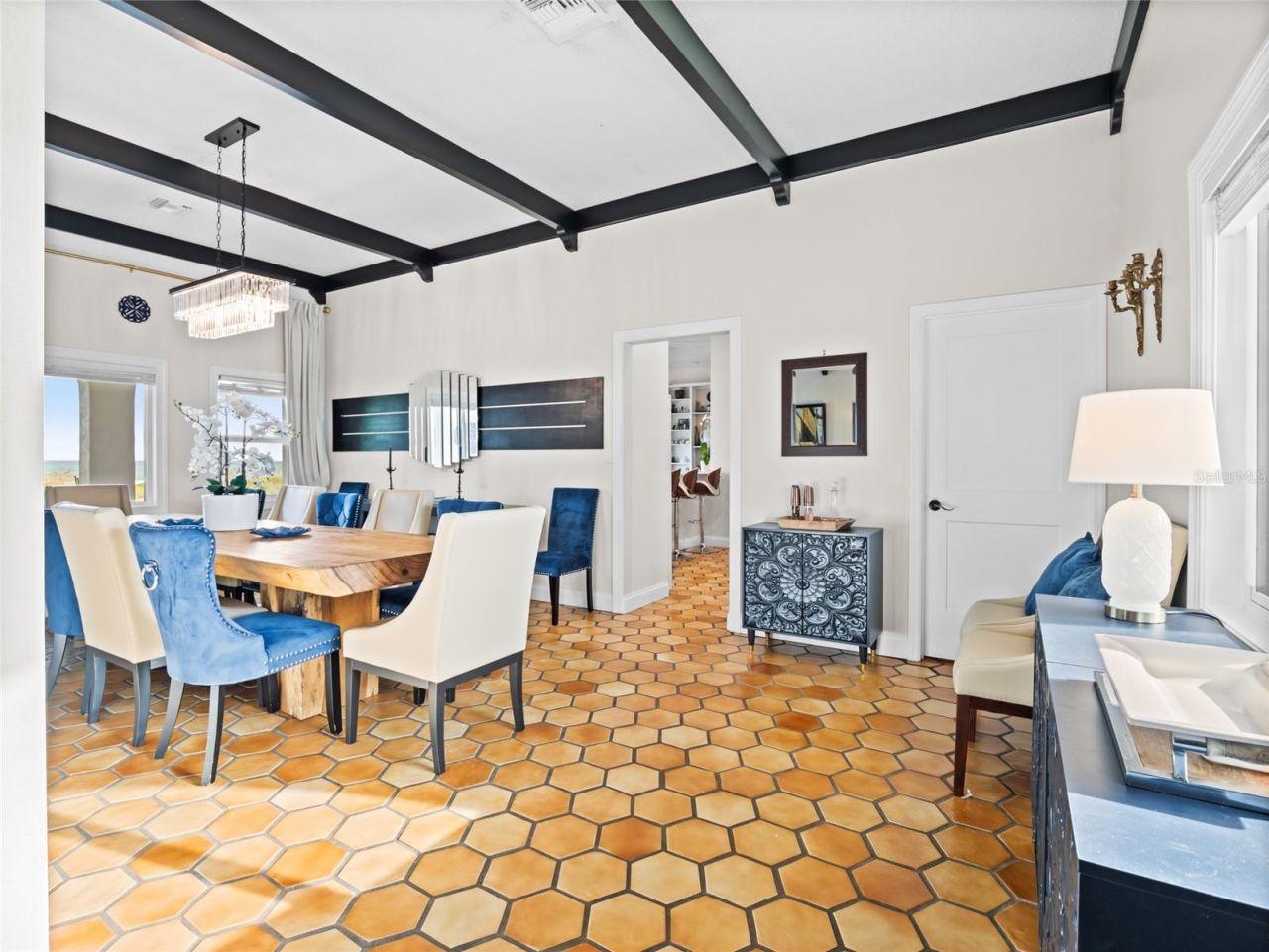 933 S Atlantic Avenue, Cocoa Beach, FL 32931 Photo