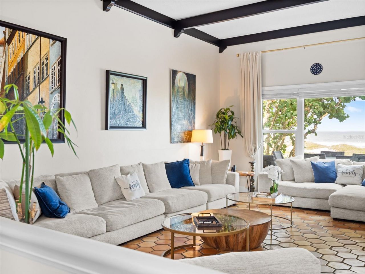 933 S Atlantic Avenue, Cocoa Beach, FL 32931 Photo