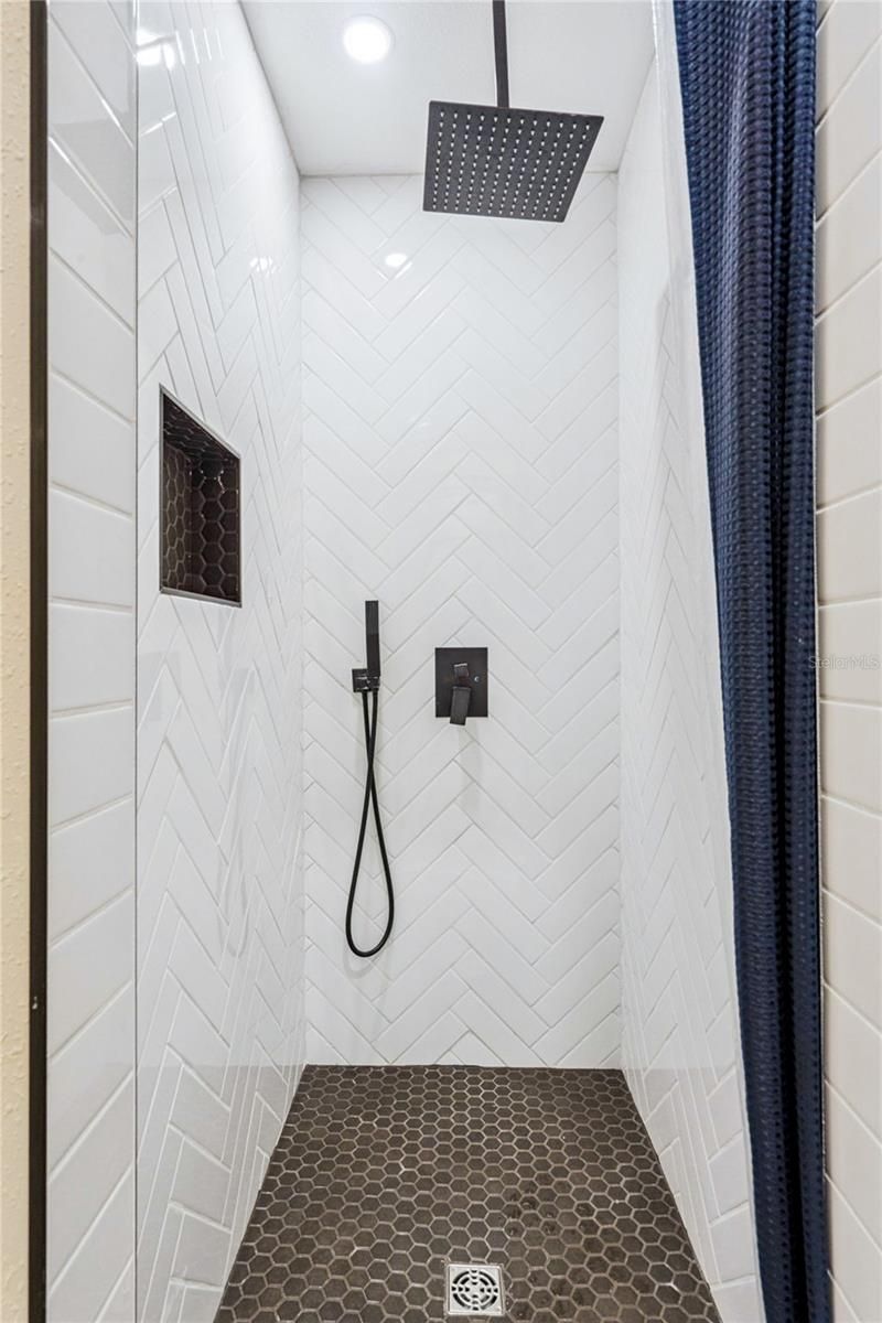 933 S Atlantic Avenue, Cocoa Beach, FL 32931 Photo