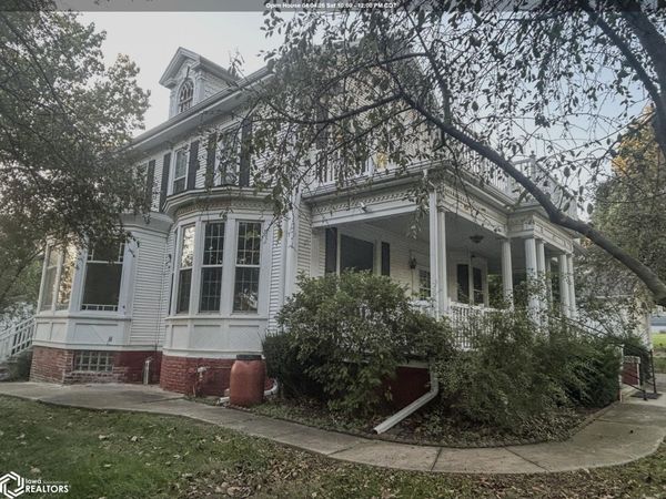 116 N 3rd Avenue, Villisca, IA 50864