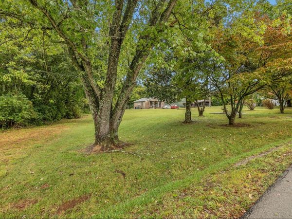 6845 Bizzell Howell Ln, College Grove, TN 37046