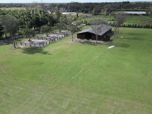 16098 Deer Path Lane, Wellington, FL 33470