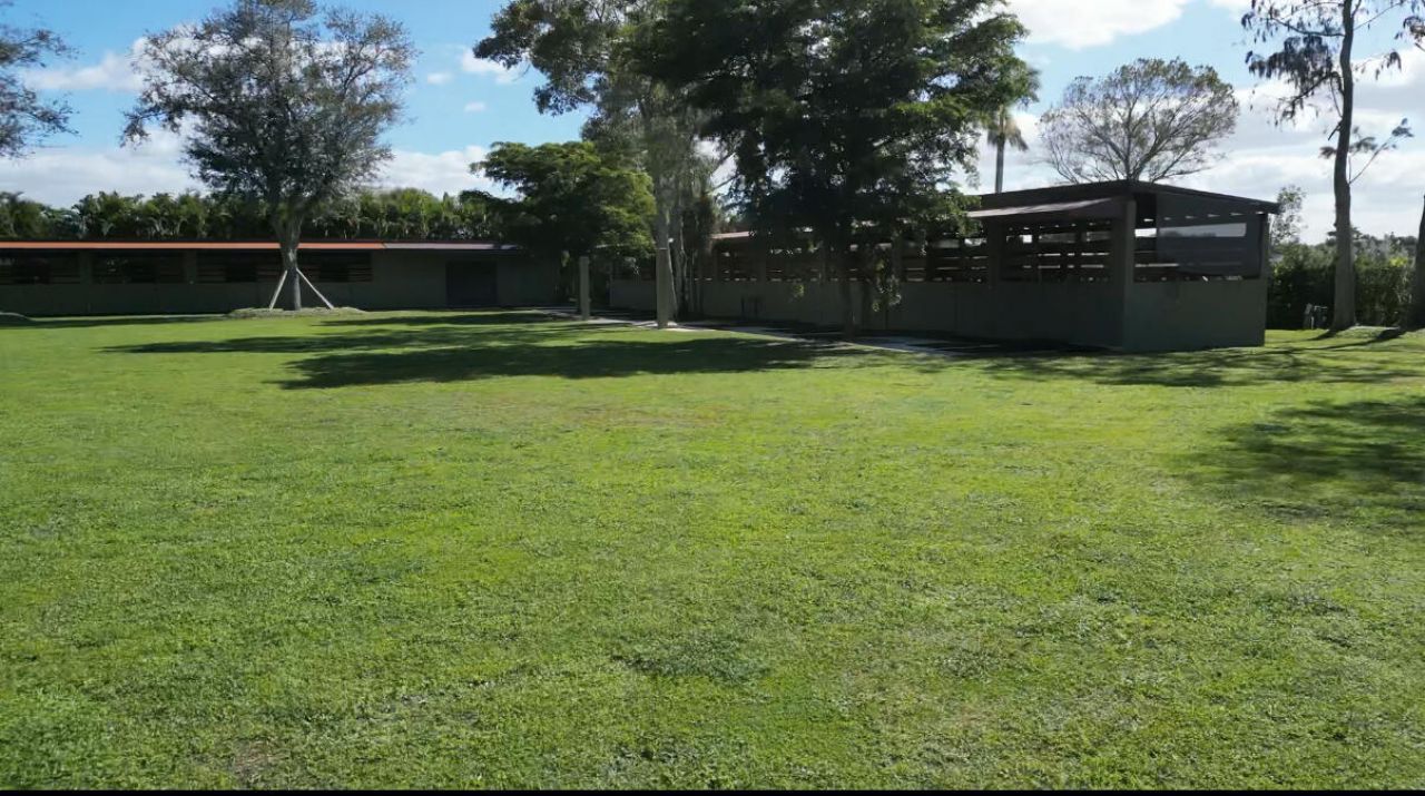 16098 Deer Path Lane, Wellington, FL 33470 Photo