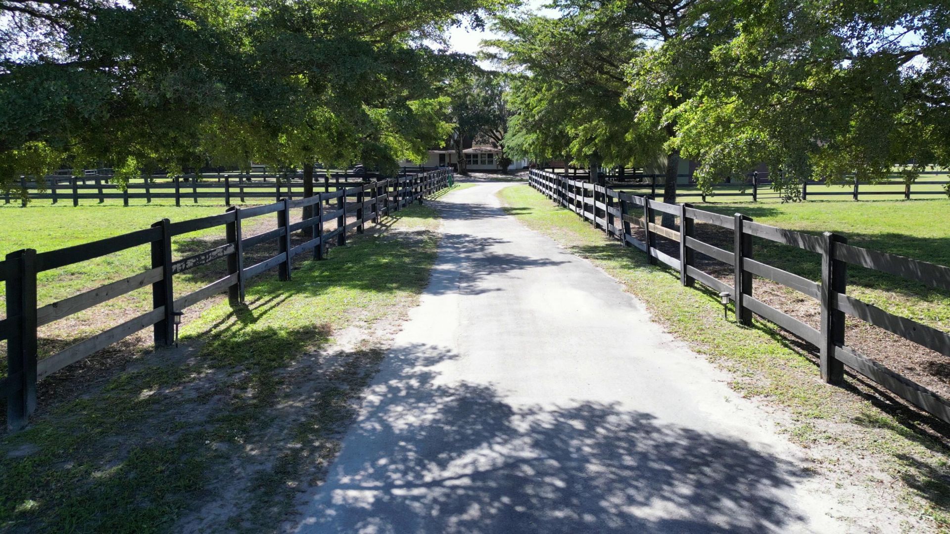 16098 Deer Path Lane, Wellington, FL 33470 Photo