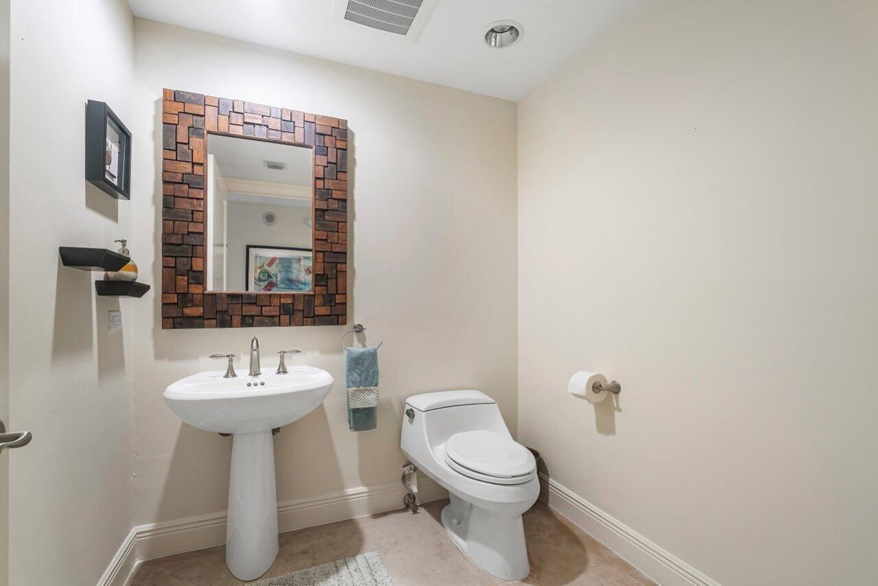 3800 N Ocean, Unit 1053, Singer Island, FL 33404 Photo