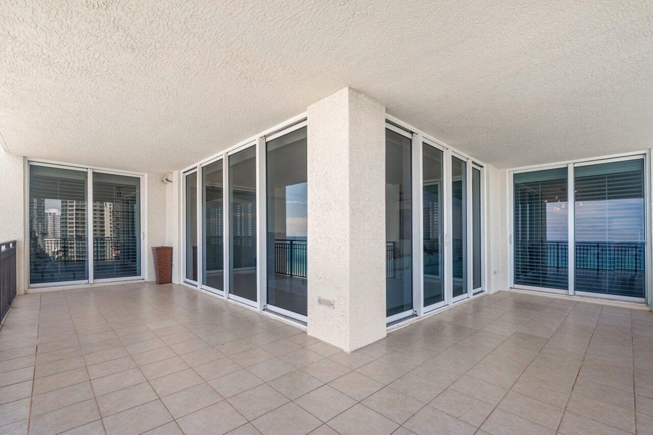 3800 N Ocean, Unit 1053, Singer Island, FL 33404 Photo