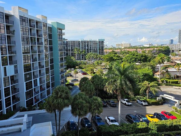 400 Leslie Drive, Unit 807, Hallandale Beach, FL 33009