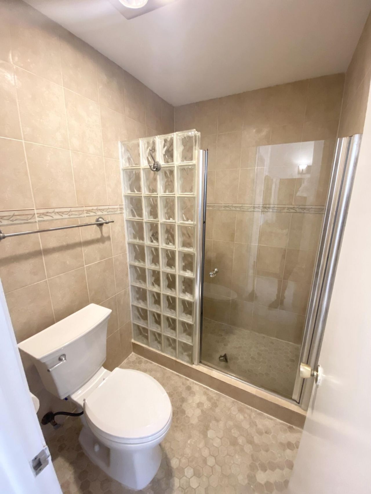 2480 Juniper Drive, Unit 204, Delray Beach, FL 33445 Photo