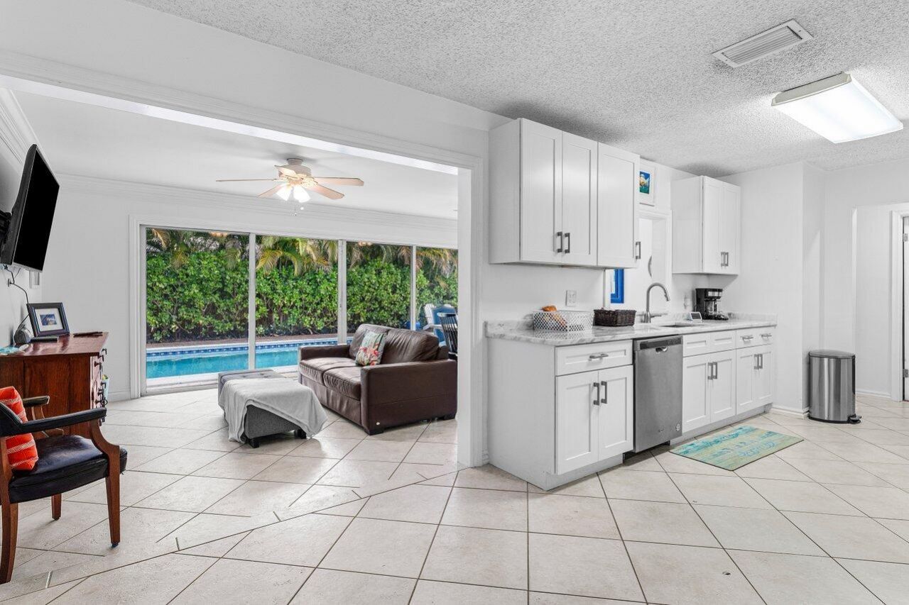 15 NE 18th Street, Delray Beach, FL 33444 Photo