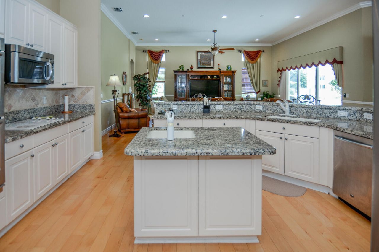 4676 Manderly Drive, Wellington, FL 33449 Photo