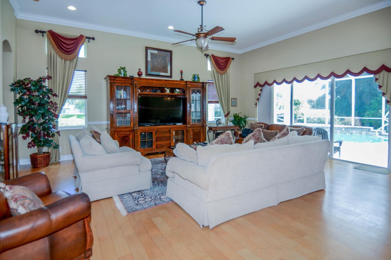 4676 Manderly Drive, Wellington, FL 33449 Photo