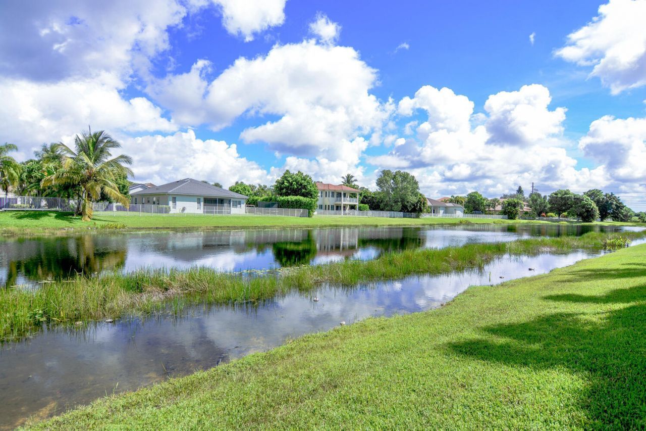 4676 Manderly Drive, Wellington, FL 33449 Photo